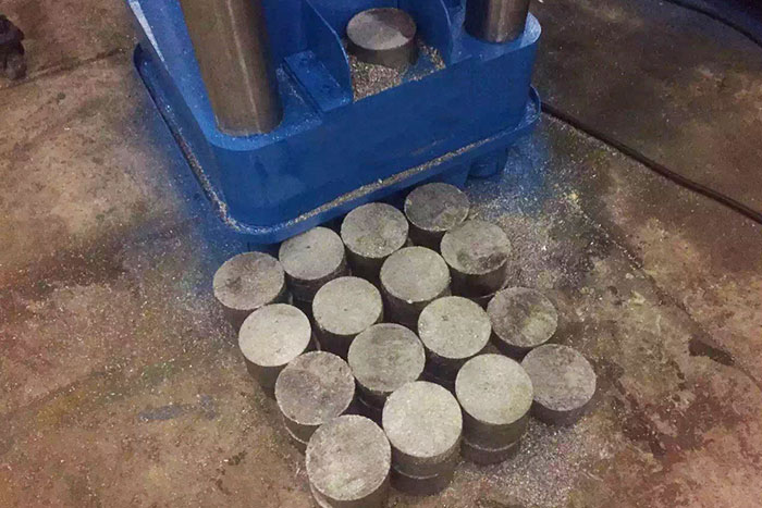 Y83ϵ��м����